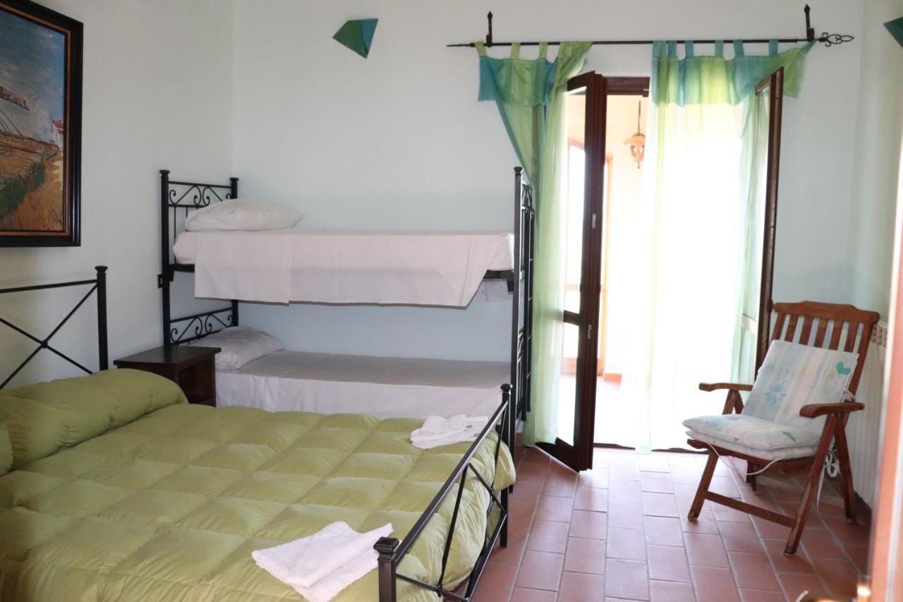 B&B Casale Roshlee Gualdo Cattaneo Ngoại thất bức ảnh