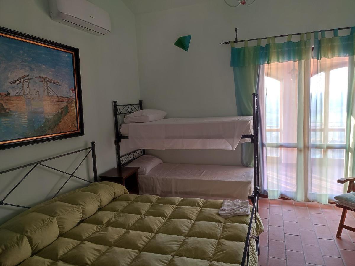 B&B Casale Roshlee Gualdo Cattaneo Ngoại thất bức ảnh