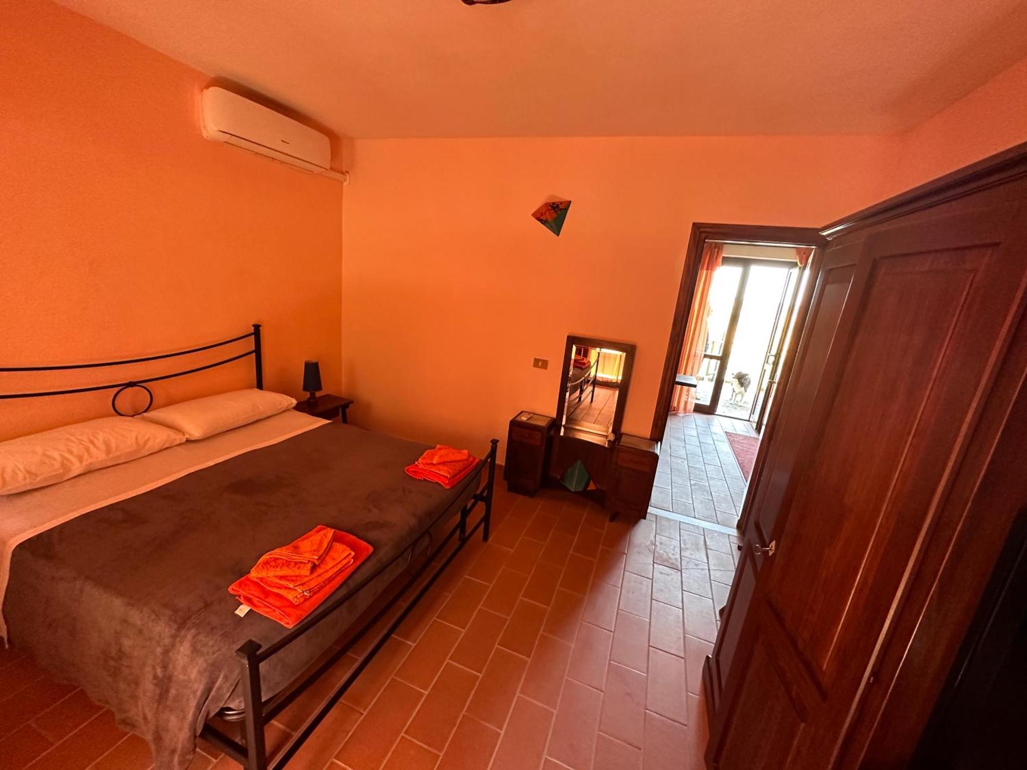 B&B Casale Roshlee Gualdo Cattaneo Ngoại thất bức ảnh
